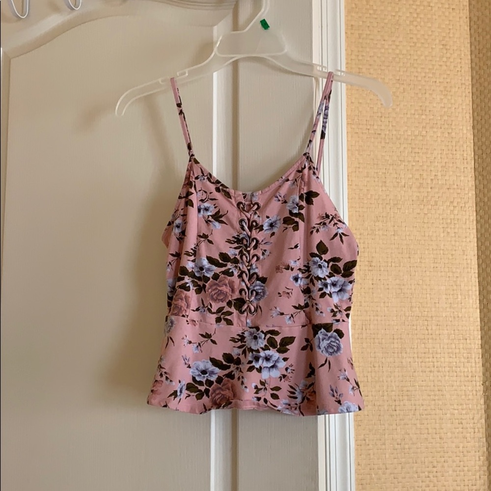 American Eagle cropped criss cross tank top